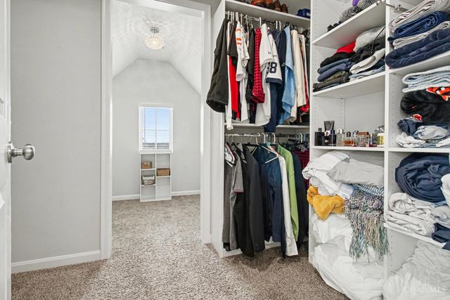 4677 Hampton Pointe Drive, Green Twp, OH 45248