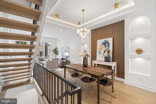 2214 E GORDON ST, Philadelphia, PA 19125