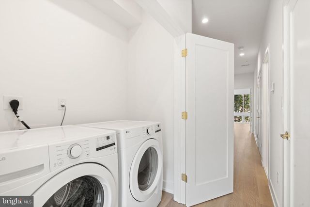 2214 E GORDON ST, Philadelphia, PA 19125