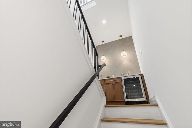 2214 E GORDON ST, Philadelphia, PA 19125