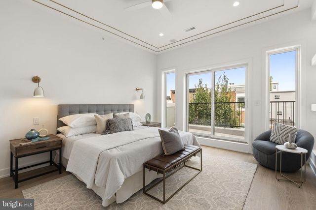 2214 E GORDON ST, Philadelphia, PA 19125