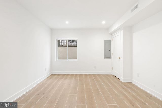 2214 E GORDON ST, Philadelphia, PA 19125