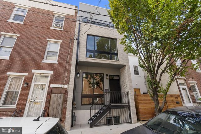 2214 E GORDON ST, Philadelphia, PA 19125