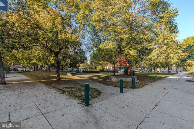 2214 E GORDON ST, Philadelphia, PA 19125