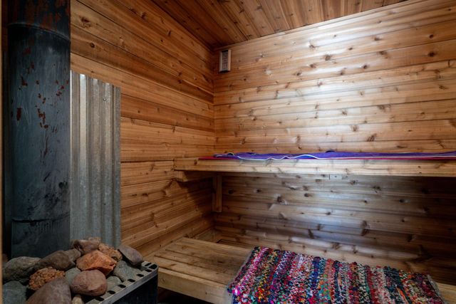 2656 Hillview Road, Mounds View, MN 55112