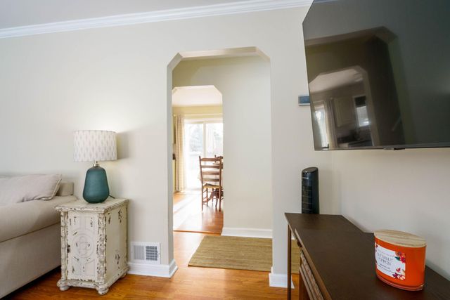 2656 Hillview Road, Mounds View, MN 55112