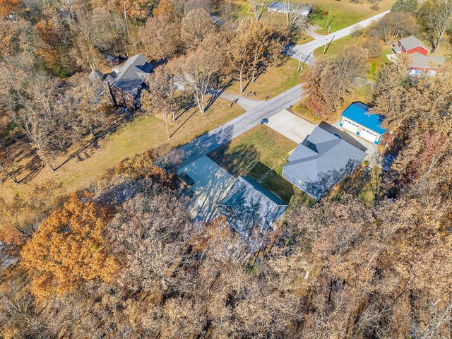 10955 NW Makeever Drive, Demotte, IN 46310