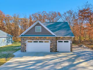 10955 NW Makeever Drive, Demotte, IN 46310