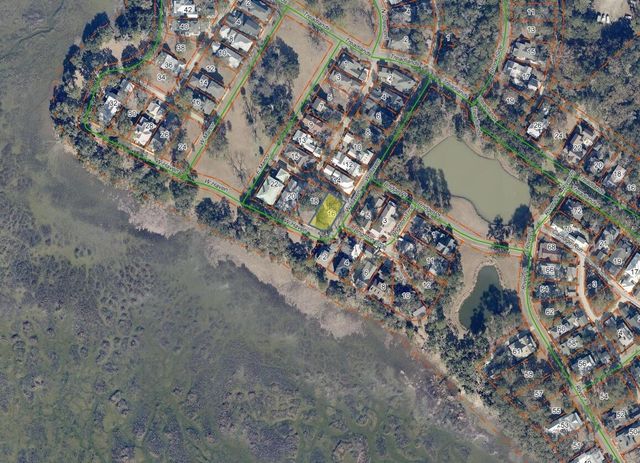 16 W Haven, Beaufort, SC 29906