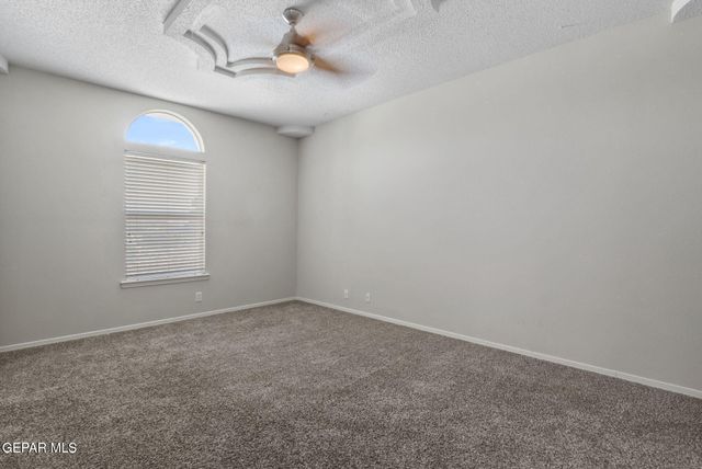 7387 CAMINO DEL SOL Drive, El Paso, TX 79911