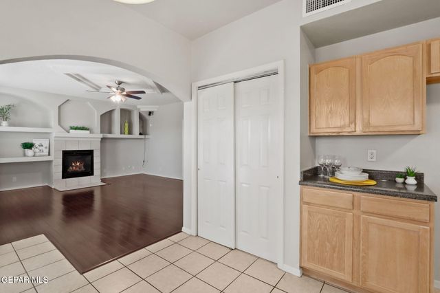 7387 CAMINO DEL SOL Drive, El Paso, TX 79911