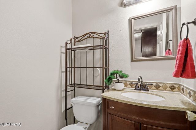 7387 CAMINO DEL SOL Drive, El Paso, TX 79911