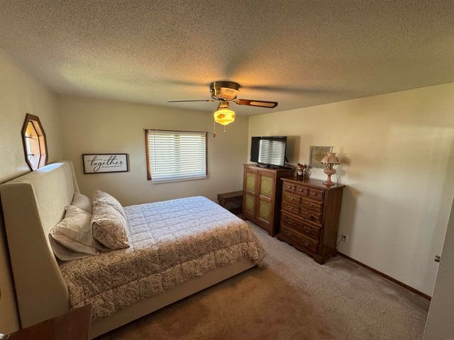 505 1st Avenue, Ackley, IA 50601