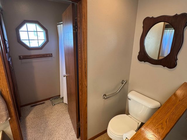 505 1st Avenue, Ackley, IA 50601