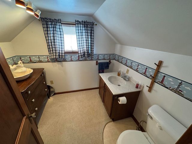 505 1st Avenue, Ackley, IA 50601