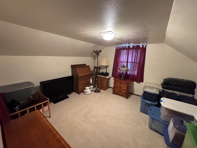 505 1st Avenue, Ackley, IA 50601