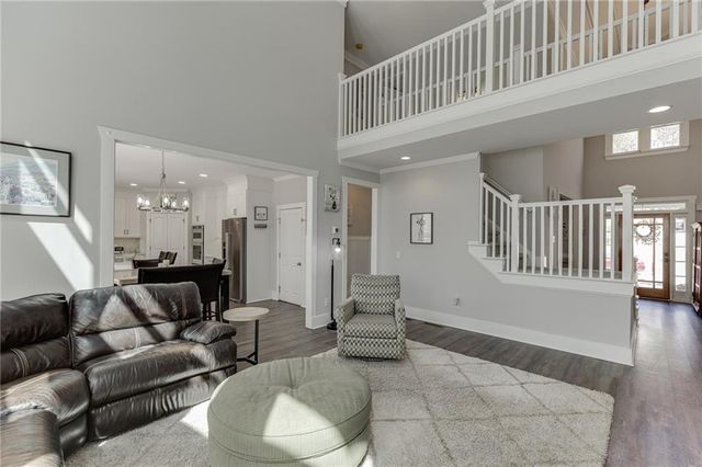 277 Lostwood Trail, Sugar Hill, GA 30518