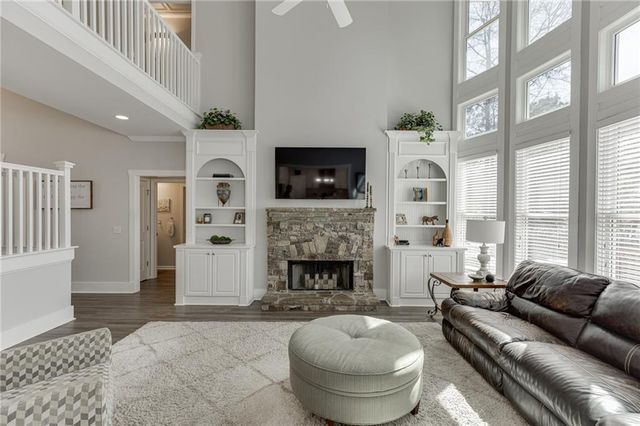 277 Lostwood Trail, Sugar Hill, GA 30518