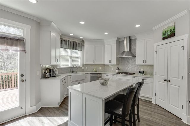 277 Lostwood Trail, Sugar Hill, GA 30518