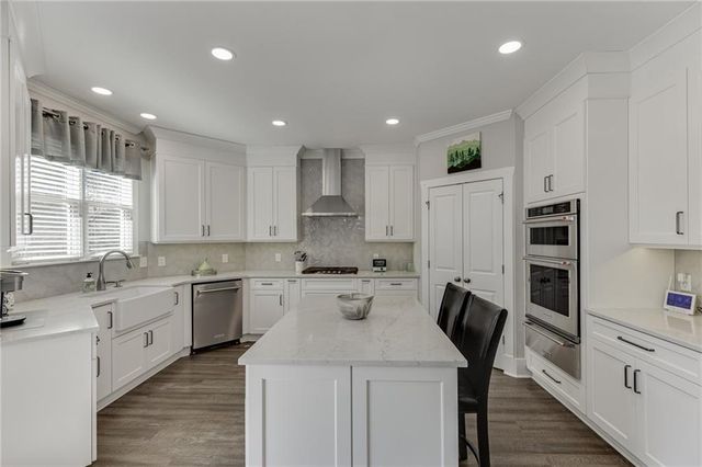 277 Lostwood Trail, Sugar Hill, GA 30518