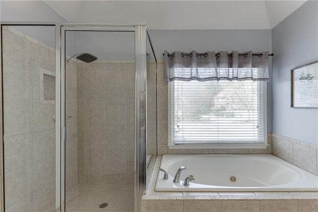 277 Lostwood Trail, Sugar Hill, GA 30518