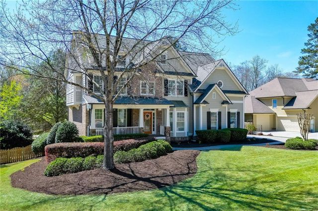 277 Lostwood Trail, Sugar Hill, GA 30518