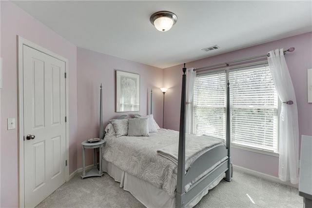 277 Lostwood Trail, Sugar Hill, GA 30518