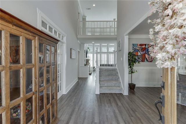 277 Lostwood Trail, Sugar Hill, GA 30518