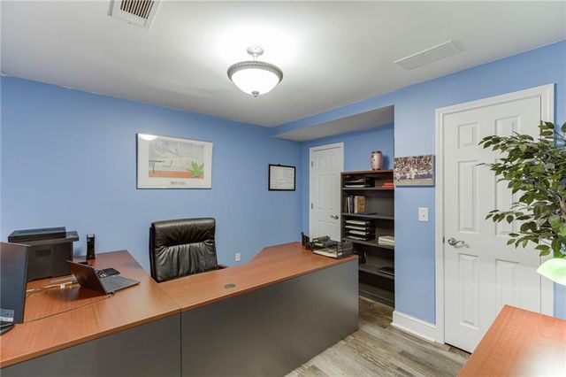 277 Lostwood Trail, Sugar Hill, GA 30518