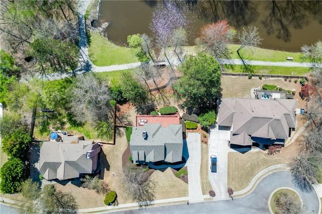 277 Lostwood Trail, Sugar Hill, GA 30518