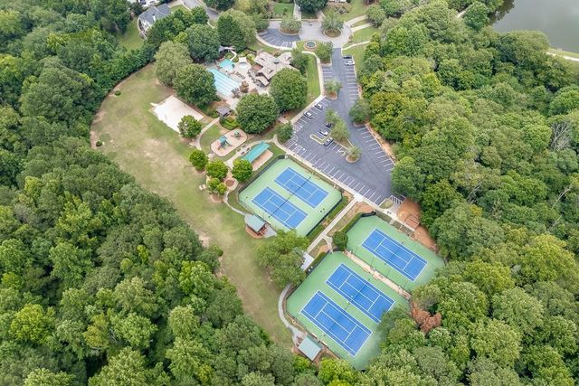 277 Lostwood Trail, Sugar Hill, GA 30518