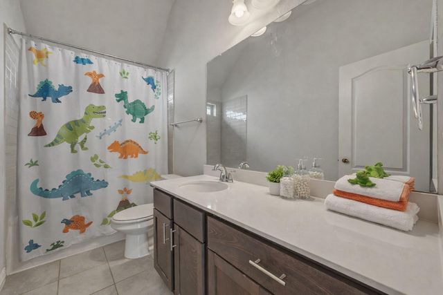 918 Leadtree LOOP, Buda, TX 78610