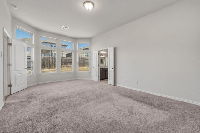 918 Leadtree LOOP, Buda, TX 78610