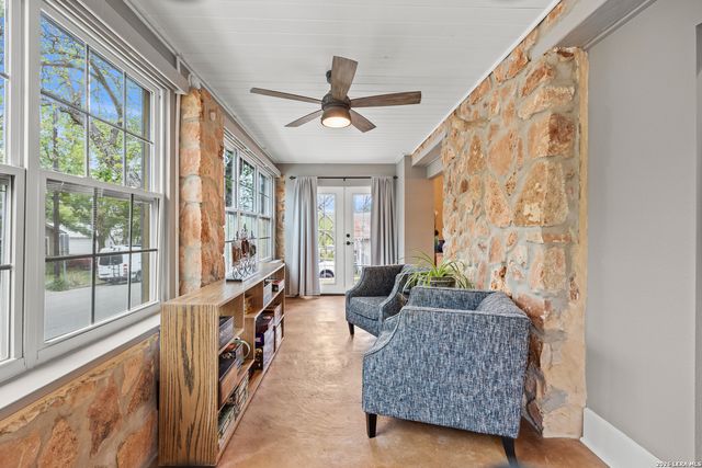 277 Magazine Avenue, New Braunfels, TX 78130