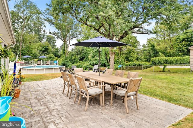 66 KENWOOD TER, Hamilton, NJ 08610