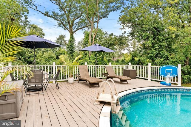 66 KENWOOD TER, Hamilton, NJ 08610