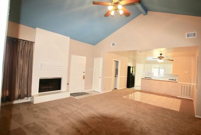 7862 Split Oak Drive, Houston, TX 77040