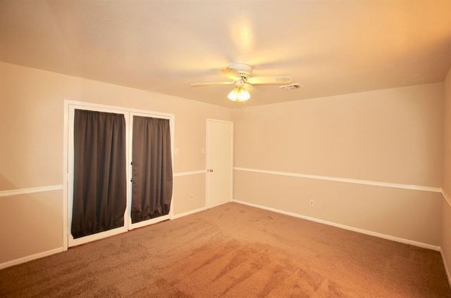 7862 Split Oak Drive, Houston, TX 77040