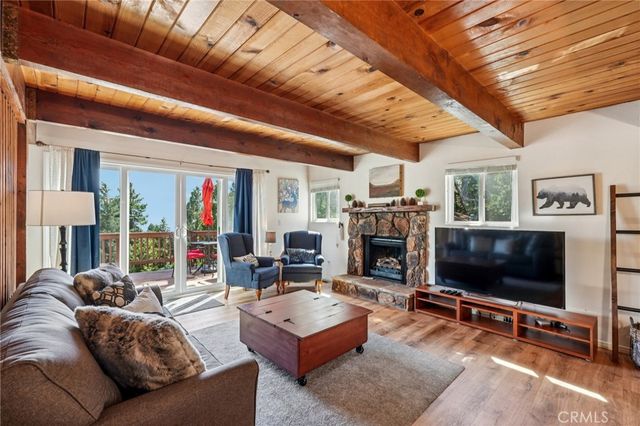 2409 Spring Oak Drive, Running Springs, CA 92382