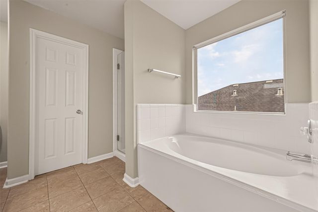 2422 Hawthorne Brook Lane, Fresno, TX 77545