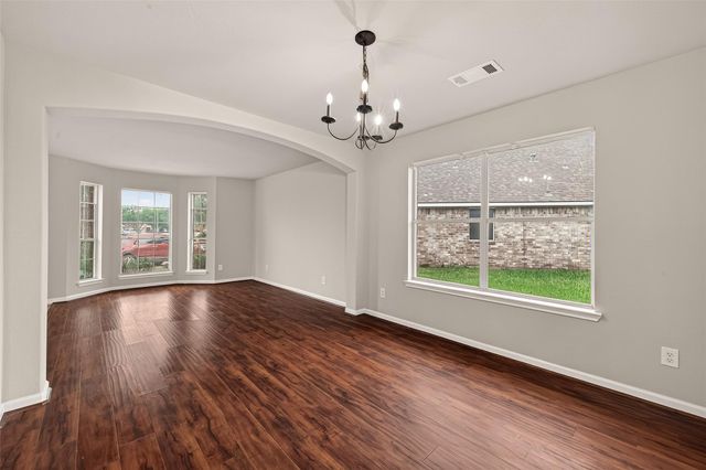 2422 Hawthorne Brook Lane, Fresno, TX 77545