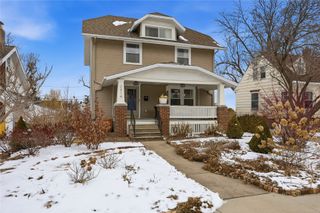 2416 B Avenue NE, Cedar Rapids, IA 52402
