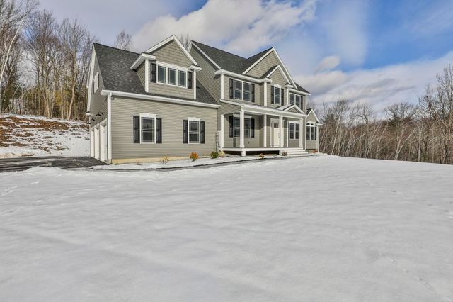 42 Ridgeview Lane, New Boston, NH 03070
