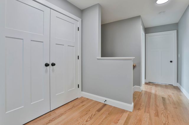 42 Ridgeview Lane, New Boston, NH 03070