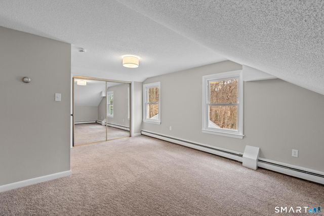 25 Mountain Road, Simsbury, CT 06081