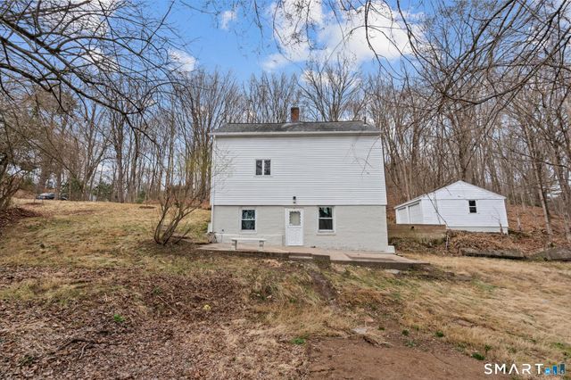 25 Mountain Road, Simsbury, CT 06081