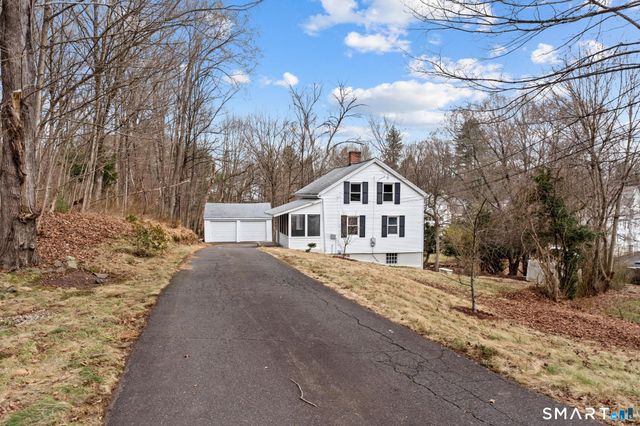25 Mountain Road, Simsbury, CT 06081