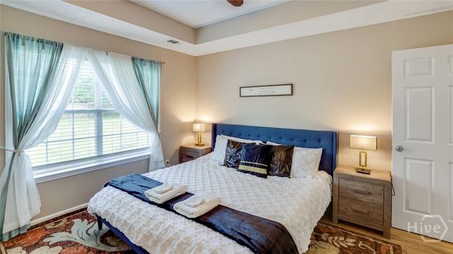 5 Mills Run Court, Savannah, GA 31405