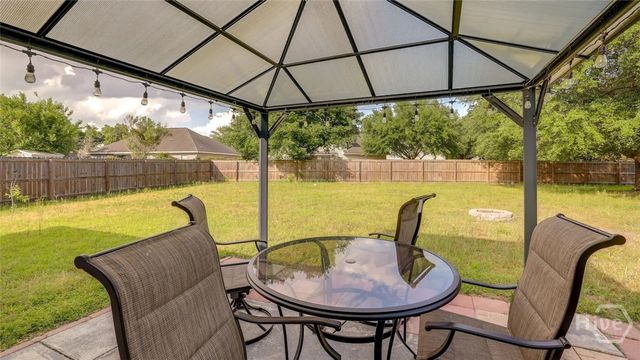 5 Mills Run Court, Savannah, GA 31405