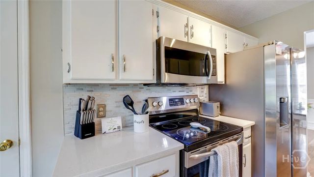 5 Mills Run Court, Savannah, GA 31405